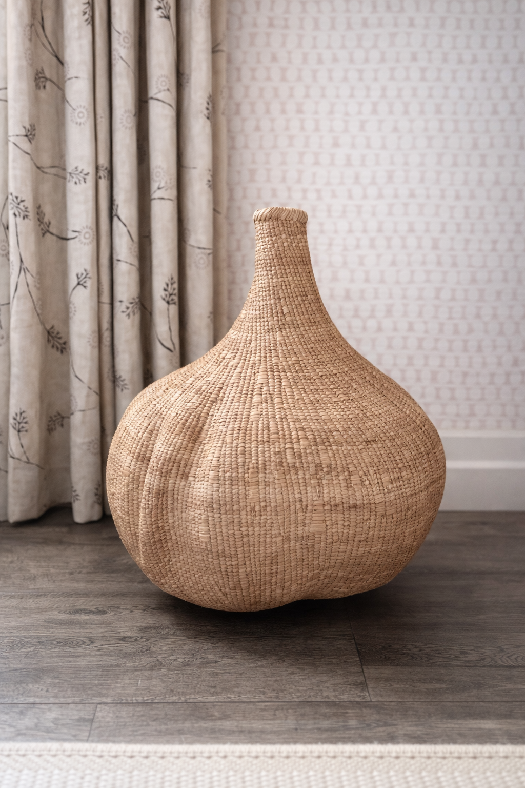 La Collectionneuse de Paille Garlic Basket